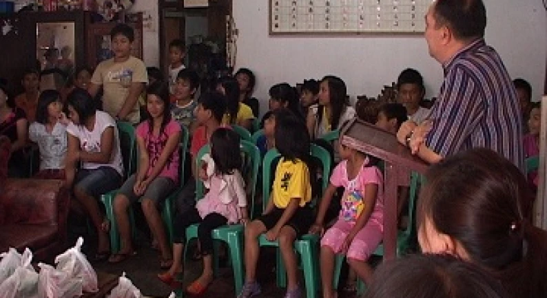 Social Ministries Kunjungan ke panti asuhan Jakobus Peduli - Februari 2012, Tondano - Sulawesi Utara 2 8